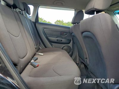 Zdjęcie 11 z 15 samochodu: 2010 KIA SOUL VIN:KNDJT2A16A7194573 - miniatura