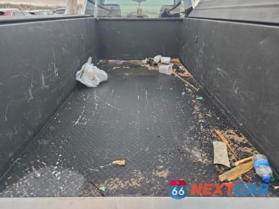 Zdjęcie 10 z 12 samochodu: 2024 GMC SIERRA 2500HD V8 REG CAB 6.6L SERVICE BODY VIN:1GD38LE73RF134181 - miniatura