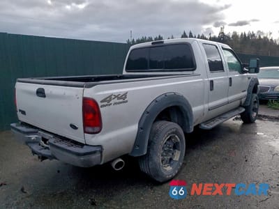 Trzecie zdjęcie samochodu z tyłu: 2000 FORD F350 SRW SUPER DUTY VIN:1FTSW31F8YEB71427 - miniatura