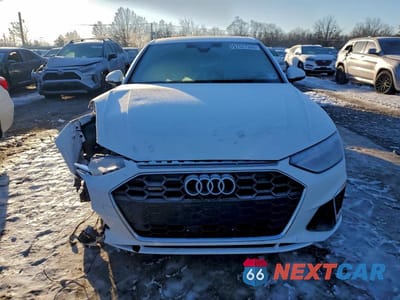 Piąte zdjęcie samochodu w środku: 2023 AUDI A4 PREMIUM 45 VIN:WAUDAAF40PN001478 - miniatura
