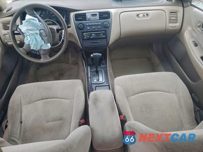 Zdjęcie 8 z 12 samochodu: 2002 HONDA ACCORD LX VIN:1HGCG164X2A016519 - miniatura