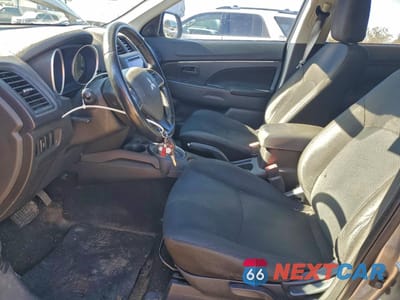 Zdjęcie 7 z 15 samochodu: 2015 MITSUBISHI OUTLANDER SPORT ES VIN:4A4AP3AU6FE040266 - miniatura