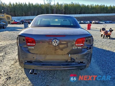 Zdjęcie 6 z 12 samochodu: 2014 VOLKSWAGEN EOS KOMFORT VIN:WVWBW8AH4EV003035 - miniatura