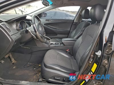 Zdjęcie 7 z 15 samochodu: 2012 HYUNDAI SONATA SE VIN:5NPEC4AB1CH332461 - miniatura