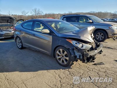 Czwarte zdjęcie samochodu z boku: 2012 HYUNDAI ELANTRA GLS VIN:5NPDH4AE7CH109722 - miniatura