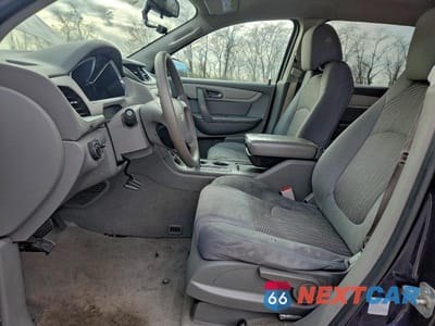 Zdjęcie 7 z 12 samochodu: 2015 CHEVROLET TRAVERSE LS VIN:1GNKRFED2FJ339091 - miniatura