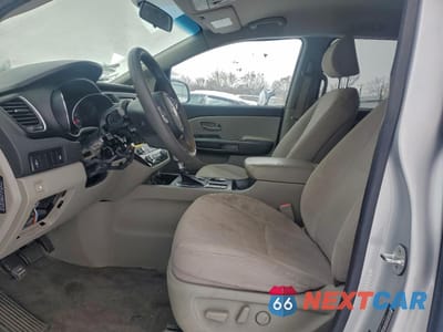 Zdjęcie 7 z 13 samochodu: 2019 KIA SEDONA LX VIN:KNDMB5C15K6535192 - miniatura
