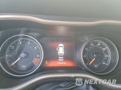 Zdjęcie 9 z 15 samochodu: 2015 JEEP CHEROKEE LIMITED VIN:1C4PJLDB8FW579379 - miniatura