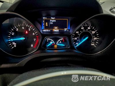 Zdjęcie 9 z 16 samochodu: 2017 FORD ESCAPE SE VIN:1FMCU9GD3HUA14652 - miniatura