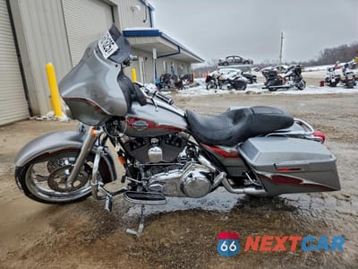 Trzecie zdjęcie samochodu z tyłu: 2007 HARLEY-DAVIDSON FLHX VIN:1HD1KB4187Y658608 - miniatura