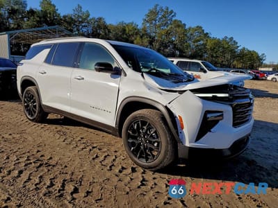 Czwarte zdjęcie samochodu z boku: 2026 CHEVROLET TRAVERSE LT VIN:1GNERGKSXTJ162078 - miniatura