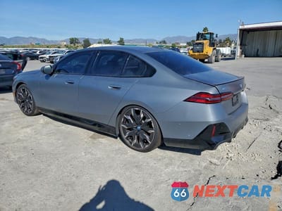 Drugie zdjęcie samochodu z przodu: 2025 BMW I5 EDRIVE 40 VIN:WBY33FK00SCT52029 - miniatura