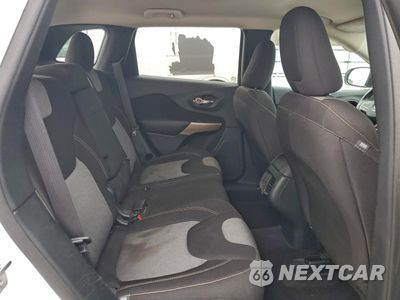 Zdjęcie 11 z 15 samochodu: 2018 JEEP CHEROKEE LATITUDE VIN:1C4PJMCX8JD609858 - miniatura