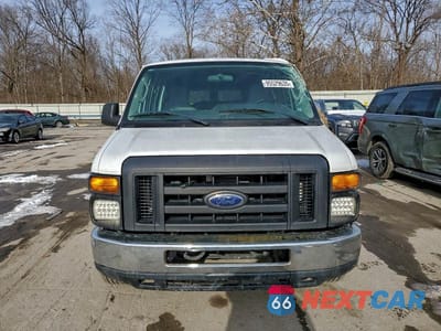 Piąte zdjęcie samochodu w środku: 2011 FORD ECONOLINE E350 SUPER DUTY WAGON VIN:1FBSS3BL8BDA33341 - miniatura