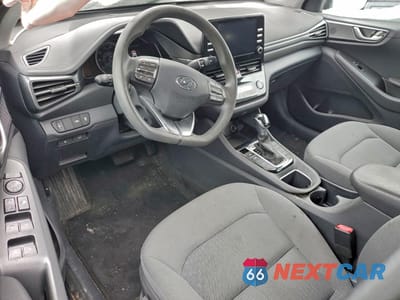 Zdjęcie 8 z 14 samochodu: 2022 HYUNDAI IONIQ BLUE VIN:KMHC65LC6NU274801 - miniatura