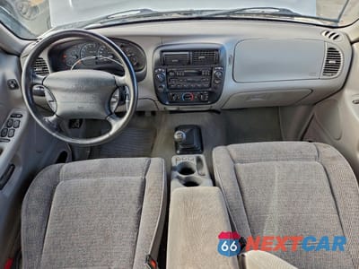 Zdjęcie 8 z 14 samochodu: 1997 FORD EXPLORER VIN:1FMDU34X4VZC35580 - miniatura
