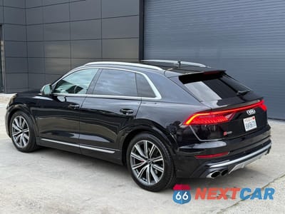 Trzecie zdjęcie samochodu z tyłu: 2021 AUDI SQ8 PRESTIGE VIN:WA1CWBF18MD012249 - miniatura