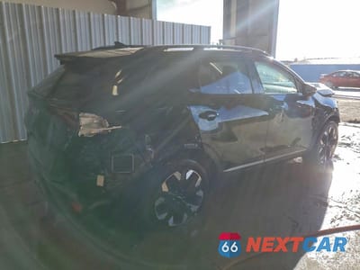 Trzecie zdjęcie samochodu z tyłu: 2023 KIA SPORTAGE X LINE VIN:5XYK6CAF6PG049395 - miniatura