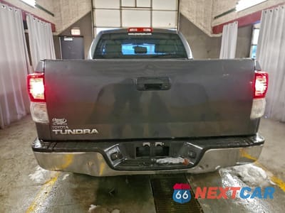 Zdjęcie 6 z 12 samochodu: 2012 TOYOTA TUNDRA DOUBLE CAB SR5 VIN:5TFRM5F19CX045863 - miniatura