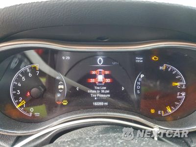 Zdjęcie 9 z 13 samochodu: 2015 JEEP GRAND CHEROKEE LAREDO VIN:1C4RJFAG3FC691728 - miniatura