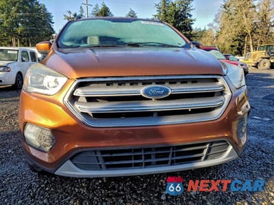 Piąte zdjęcie samochodu w środku: 2017 FORD ESCAPE SE VIN:1FMCU0GD1HUA19652 - miniatura