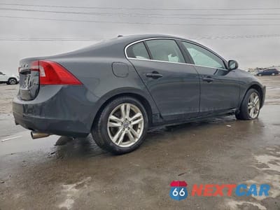 Trzecie zdjęcie samochodu z tyłu: 2013 VOLVO S60 T5 VIN:YV1612FS6D1220829 - miniatura