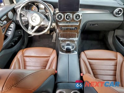 Zdjęcie 8 z 12 samochodu: 2017 MERCEDES-BENZ GLC 300 4MATIC VIN:WDC0G4KB1HF244941 - miniatura