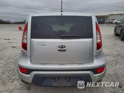 Zdjęcie 6 z 13 samochodu: 2012 KIA SOUL BASE VIN:KNDJT2A58C7459077 - miniatura