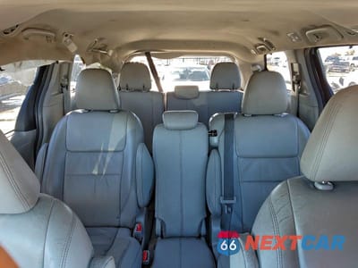 Zdjęcie 10 z 13 samochodu: 2016 TOYOTA SIENNA XLE 8-PASSENGER VIN:5TDYK3DC2GS711905 - miniatura