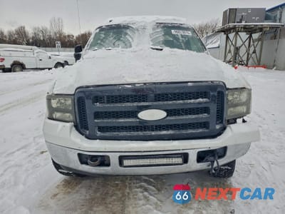 Piąte zdjęcie samochodu w środku: 2000 FORD F350 SRW SUPER DUTY VIN:1FTSW31F7YEC83992 - miniatura