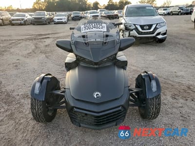 Drugie zdjęcie samochodu z przodu: 2022 CAN-AM SPYDER ROADSTER F3-T VIN:2BXREDD27NV000898 - miniatura