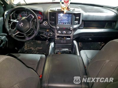 Zdjęcie 8 z 13 samochodu: 2020 RAM 1500 BIG HORN/LONE STAR VIN:1C6SRFBT1LN200604 - miniatura