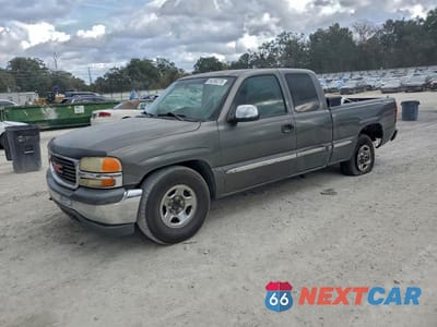 2002 GMC NEW SIERRA C1500 2GTEC19V321275337 - główne zdjęcie licytacji z USA - miniatura