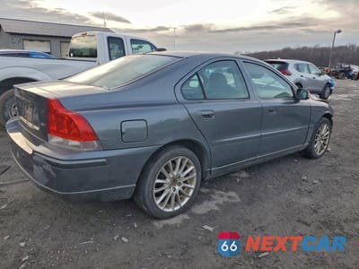 Trzecie zdjęcie samochodu z tyłu: 2008 VOLVO S60 2.5T VIN:YV1RS592882672773 - miniatura