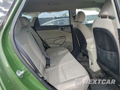 Zdjęcie 11 z 14 samochodu: 2020 KIA SOUL EX VIN:KNDJ33AU0L7042873 - miniatura