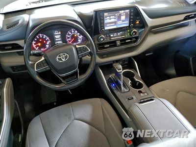 Zdjęcie 8 z 14 samochodu: 2021 TOYOTA HIGHLANDER L VIN:5TDZZRAH5MS529565 - miniatura