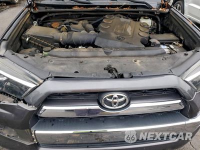 Zdjęcie 11 z 12 samochodu: 2018 TOYOTA 4RUNNER SR5/SR5 PREMIUM VIN:JTEBU5JR0J5498515 - miniatura