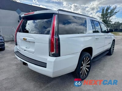 Trzecie zdjęcie samochodu z tyłu: 2015 CHEVROLET SUBURBAN C1500 LT VIN:1GNSCJKC8FR505342 - miniatura