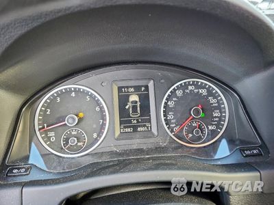 Zdjęcie 9 z 14 samochodu: 2017 VOLKSWAGEN TIGUAN S VIN:WVGBV7AX0HK043439 - miniatura