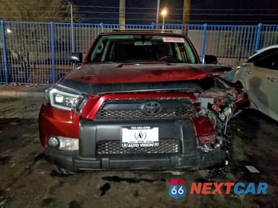 Piąte zdjęcie samochodu w środku: 2011 TOYOTA 4RUNNER SR5 VIN:JTEBU5JR8B5067955 - miniatura