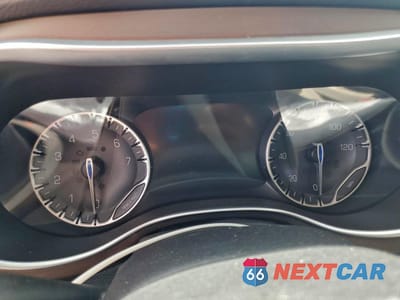 Zdjęcie 9 z 13 samochodu: 2017 CHRYSLER PACIFICA TOURING L PLUS VIN:2C4RC1EG7HR821754 - miniatura