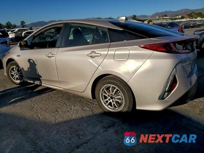 Drugie zdjęcie samochodu z przodu: 2022 TOYOTA PRIUS PRIME LE VIN:JTDKAMFP3N3213645 - miniatura