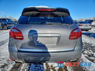 Zdjęcie 6 z 12 samochodu: 2012 PORSCHE CAYENNE VIN:WP1AA2A20CLA10039 - miniatura