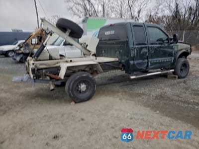 Trzecie zdjęcie samochodu z tyłu: 2001 FORD F250 SUPER DUTY VIN:1FTNX21L81EC52282 - miniatura