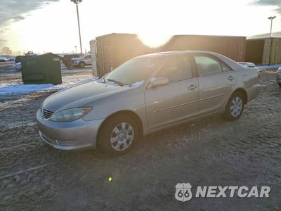 2005 TOYOTA CAMRY LE 4T1BE30K35U512408 - główne zdjęcie licytacji z USA - miniatura
