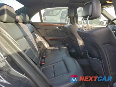 Zdjęcie 10 z 12 samochodu: 2012 MERCEDES-BENZ E 350 4MATIC VIN:WDDHF8JB5CA557832 - miniatura