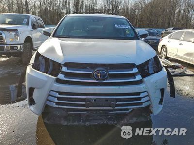Piąte zdjęcie samochodu w środku: 2017 TOYOTA HIGHLANDER HYBRID VIN:5TDBGRFH7HS028652 - miniatura