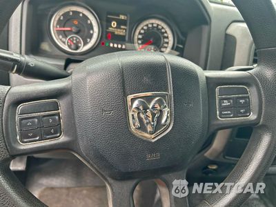 Zdjęcie 13 z 15 samochodu: 2015 RAM 3500 VIN:3C7WRSCJ3FG556553 - miniatura