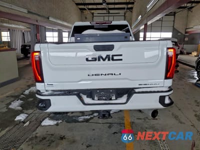 Zdjęcie 6 z 13 samochodu: 2024 GMC SIERRA K2500 DENALI ULTIMATE VIN:1GT49XEY9RF116581 - miniatura