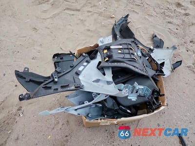 Zdjęcie 9 z 11 samochodu: 2025 KAWASAKI ZX400 S VIN:ML5ZXCS11SDA35133 - miniatura